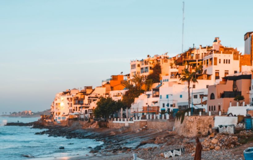 Circuit Méditerranéen & Oasis – 4 Jours / 3 Nuits